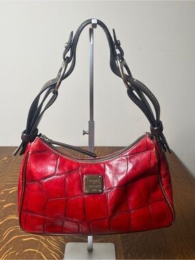 Dooney & Bourke Vintage Red Croc-Embossed Shoulder Bag with Dark Brown Handles